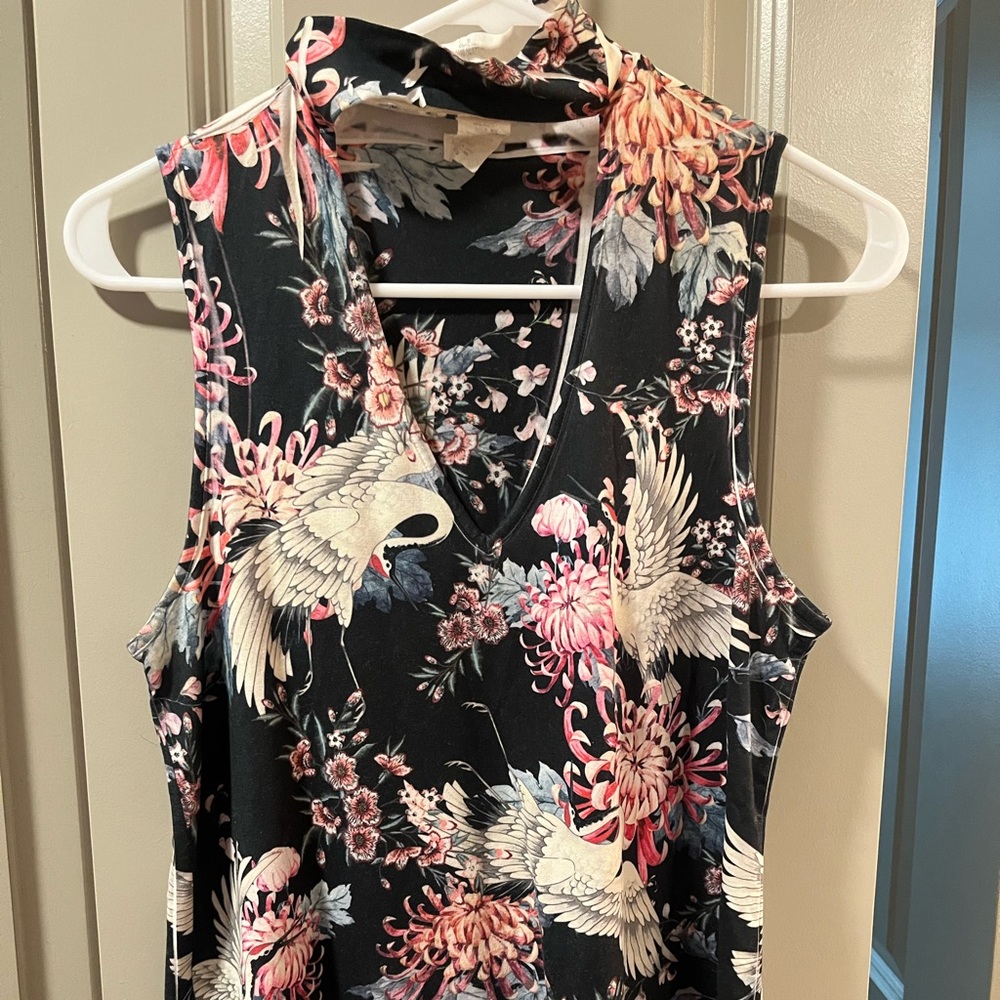 Blouse with stylish print
